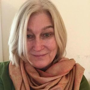 Meet your Posher, Diane